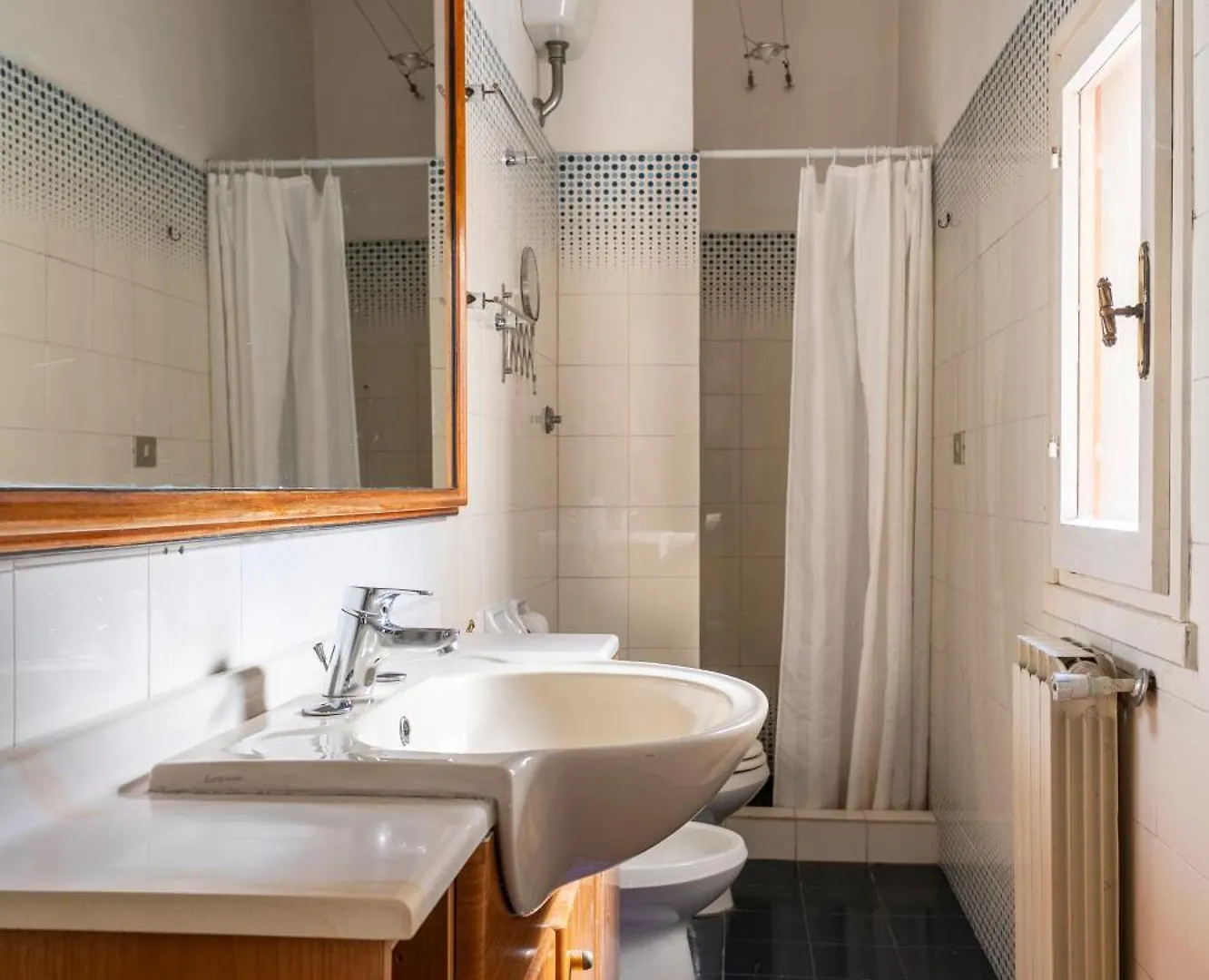 Caravaggio House 2 Suite Private Nell'Oltrarno Artistico Floransa